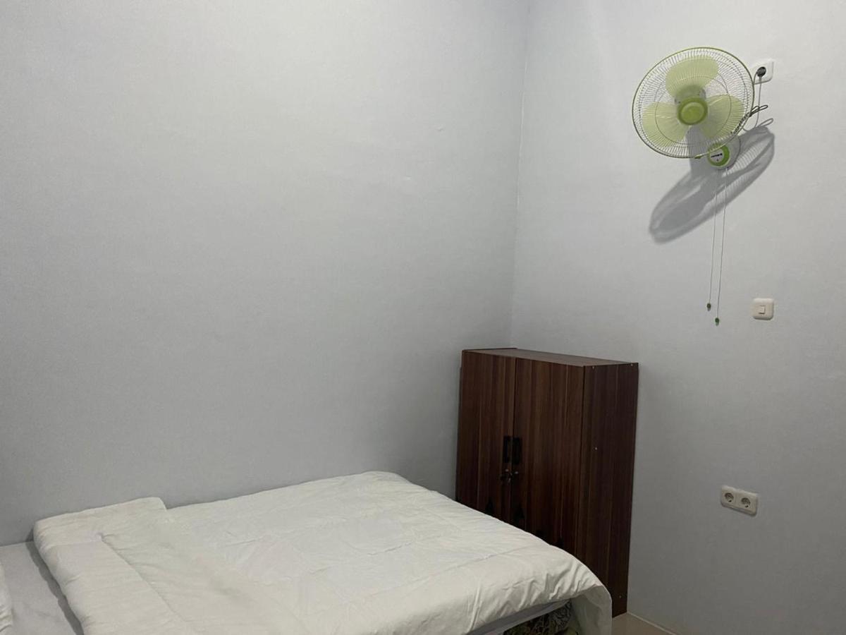 Khalisa Home Syariah Pontianak Zewnętrze zdjęcie