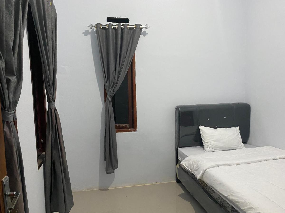 Khalisa Home Syariah Pontianak Zewnętrze zdjęcie